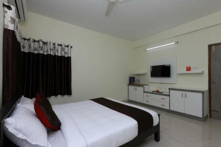 첸나이 The Posh Residency, Ecr B&B 외부 사진